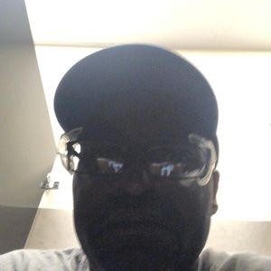 Meet your Posher, Clayton